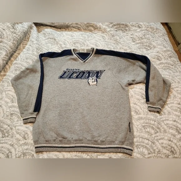 RARE 90s UCONN Huskies Lee Pullover Sweater - Picture 3 of 9